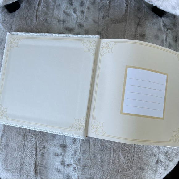 NEW Beautiful textured photo album - Picture 5 of 6